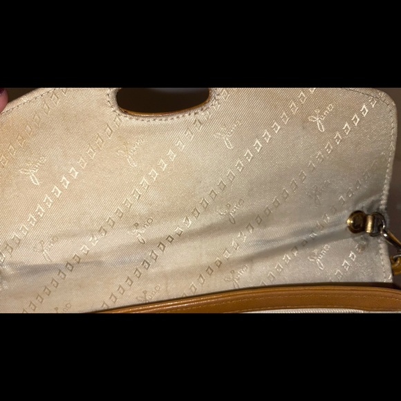 Juna vintage embossed purse - Picture 3 of 6